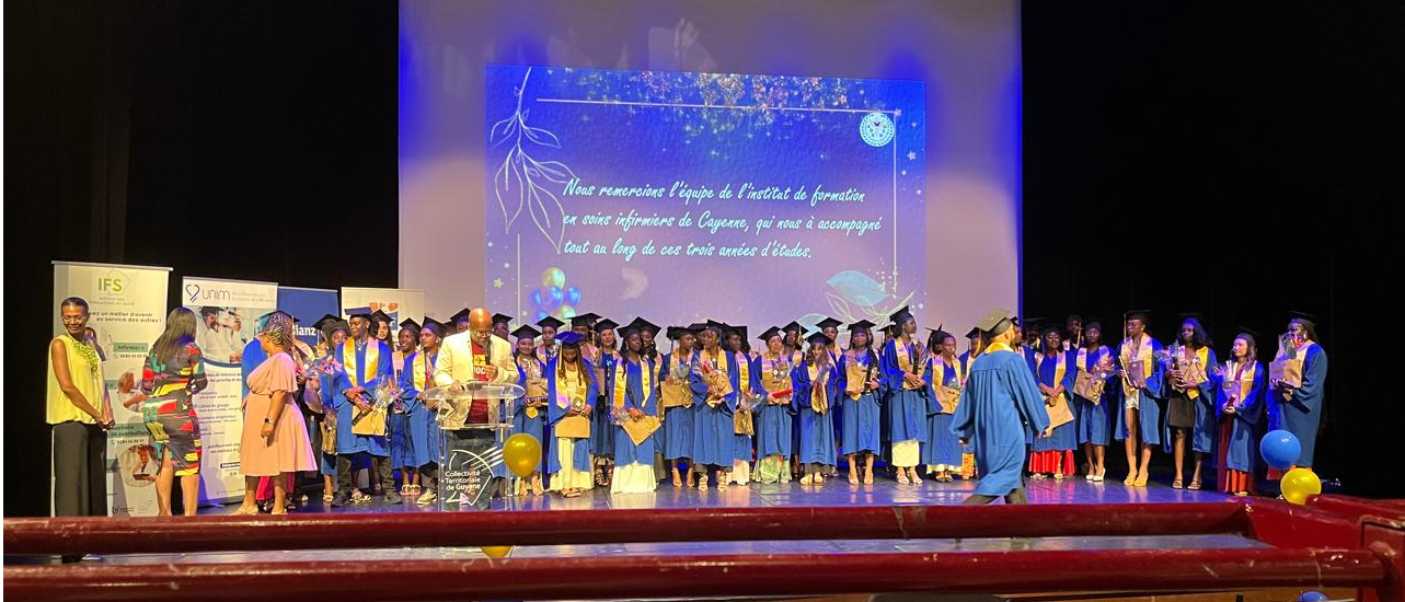 Une centaine de nouveaux professionnels de santé diplômés.